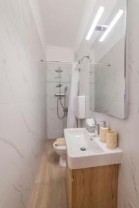 Koupelna v ubytování StayCentral Trikala