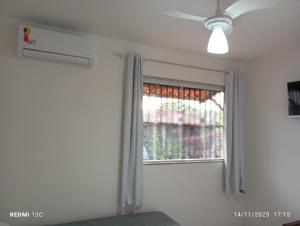 TV a/nebo společenská místnost v ubytování aeroporto e praia loft espaçoso