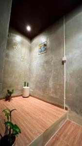 Ένα μπάνιο στο Eva & Han