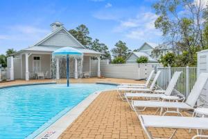 Bassein majutusasutuses Seaside Rendez-vous või selle lähedal