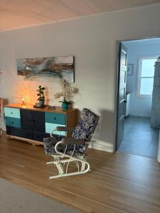 a room with a desk and a chair in a room at Maison d edouard in Saint-Antonin