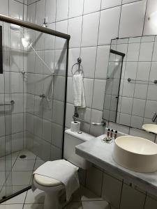 Koupelna v ubytování Pousada Cantinho D'Abrantes - Próximo as Melhores Praias de Ilhabela - Veloso e Curral