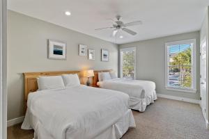 Ένα ή περισσότερα κρεβάτια σε δωμάτιο στο GP132: 132 Grand Pavilion +7 φωτογραφίες