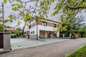 Budova, kde se ubytování v soukromí nachází