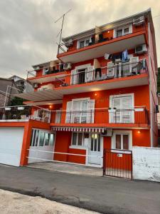 Billede fra billedgalleriet på Apartments Sunrise Marić i Igalo