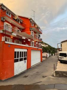 Billede fra billedgalleriet på Apartments Sunrise Marić i Igalo