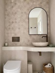 Et badeværelse på Coastal Comfort