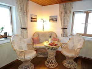 Χώρος καθιστικού στο Bärli +19 φωτογραφίες