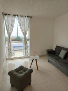 Χώρος καθιστικού στο Precioso apartamento