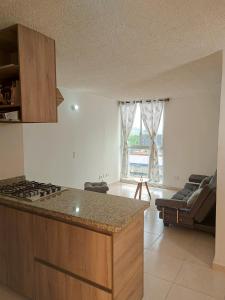 Η κουζίνα ή μικρή κουζίνα στο Precioso apartamento