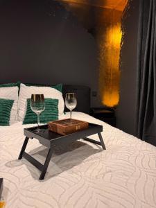 Ένα ή περισσότερα κρεβάτια σε δωμάτιο στο Le Secret by Clem +9 φωτογραφίες