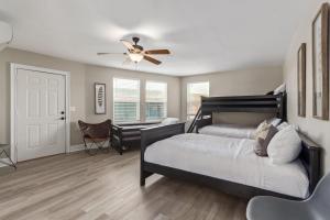 Ένα ή περισσότερα κρεβάτια σε δωμάτιο στο Mountain Serenity-Private Pool-Old Town Scottsdale +68 φωτογραφίες