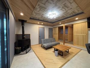 Χώρος καθιστικού στο ハレとケ