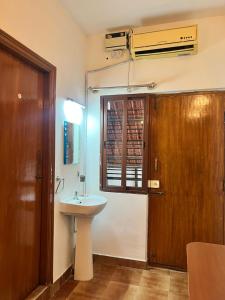 Fotografie z fotogalerie ubytování Hennur Guest Rooms v destinaci Bengalúr