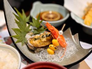 Φαγητό σε αυτό το ryokan ή κάπου εκεί κοντά