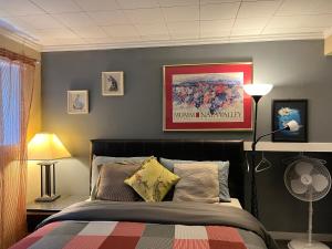 Ένα ή περισσότερα κρεβάτια σε δωμάτιο στο Grier Place