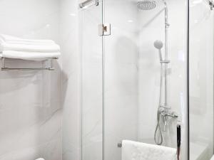 Ένα μπάνιο στο Urban Sanctuary Riva Phnom Penh +50 φωτογραφίες