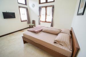 Et tv og/eller underholdning på Omah Noes Homestay Jogja