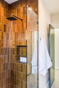 Ένα μπάνιο στο Luxury Pool Villa 5 Min to JT Park Skyfall