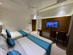 Fotografie z fotogalerie ubytování Hotel Sai Seeta Palace Newly Renovated v destinaci Širdi