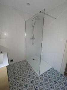 Ένα μπάνιο στο Le Petit Baz'Art 2 pièces proche Colmar