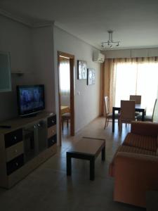 Лаундж або бар в Apartamentos Danesp La Ribera Torrelasal - Marina Dor