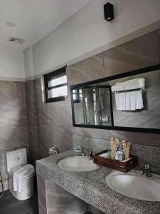 Koupelna v ubytování Ojala Beach Resort