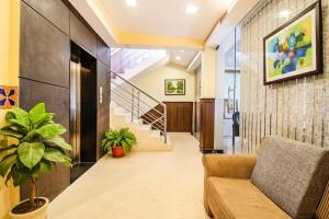 Posezení v ubytování FabExpress Oriental Suites III - BTM Mico Layout