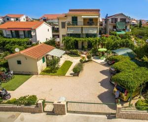 Gallery image of Apartments Sara in Vodice