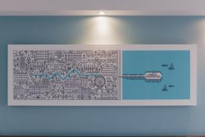 ボーンマスにあるハンプトン バイ ヒルトン ボーンマスの市図枠 +37枚の写真