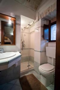 Ένα μπάνιο στο Dimora Conte, Alberobello