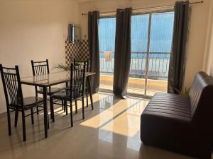 JāmbにあるD&B CLUB- The Nameri Opposite New Airport Guwahatiのギャラリーの写真