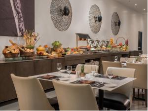 Cibo presso l'hotel o nelle vicinanze