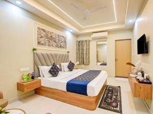 Postel nebo postele na pokoji v ubytování Hotel Aero Home