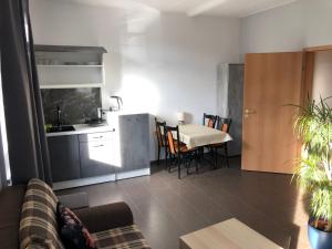 Η κουζίνα ή μικρή κουζίνα στο Kleve-Kellen 3