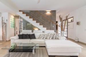 Χώρος καθιστικού στο Villa Calma Tauro, Golf, Beach and Relax