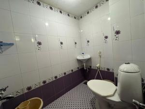 Ένα μπάνιο στο De Pondy beachside Villa +44 φωτογραφίες