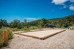 Naturlandskabet i nærheden af villaen