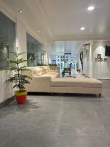 Ένα ή περισσότερα κρεβάτια σε δωμάτιο στο Hotel Pinky Villa - Heritage Boutique Suites- New Delhi +120 φωτογραφίες