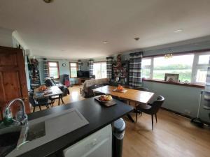 Η κουζίνα ή μικρή κουζίνα στο Stay With Jack +14 φωτογραφίες