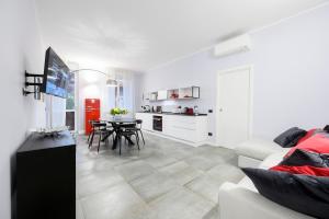 Η κουζίνα ή μικρή κουζίνα στο Suite Luca-Central Luxury Suite