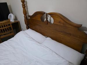 Postel nebo postele na pokoji v ubytování Colchester Central and calm Ni