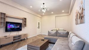 Μια τηλεόραση ή/και κέντρο ψυχαγωγίας στο Apartments on Nizami Mall