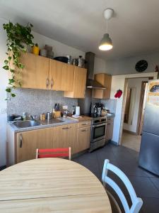 Φωτογραφία από το άλμπουμ του Cherry & Mountain Appartement σε Αζαξιό