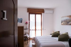 TV a/nebo společenská místnost v ubytování Casa Cedrus