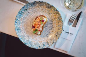 Jídlo v bed and breakfast nebo okolí + 68 fotografií