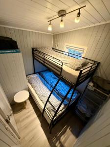 Postel nebo postele na pokoji v ubytování Beautiful panorama fjord wiew 40 min from Bergen