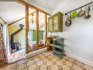 Kuchyň nebo kuchyňský kout v ubytování The Old Press - Uk50806