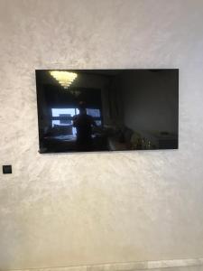 Μια τηλεόραση ή/και κέντρο ψυχαγωγίας στο appartement
