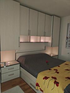 Una cama o camas en una habitación de Urban escape